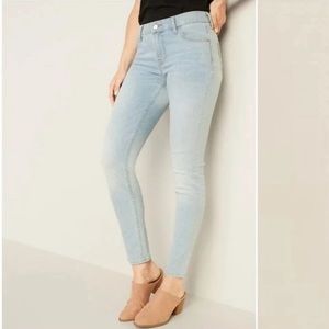 Old Navy Super Skinny Midrise Light Blue Jeans